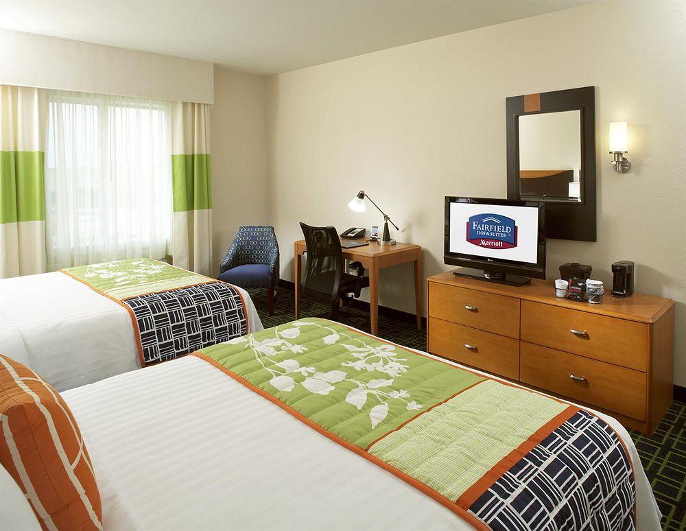 Fairfield Inn & Suites By Marriott Dallas Plano Колонията Екстериор снимка