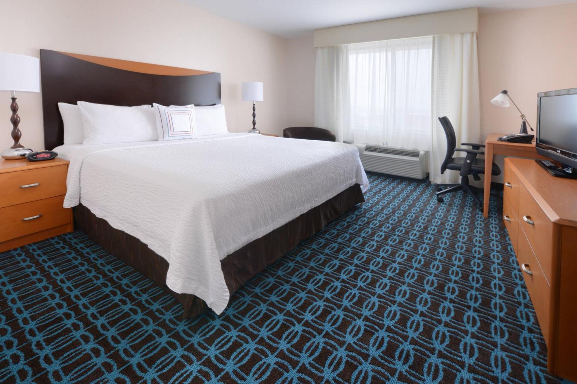 Fairfield Inn & Suites By Marriott Dallas Plano Колонията Екстериор снимка