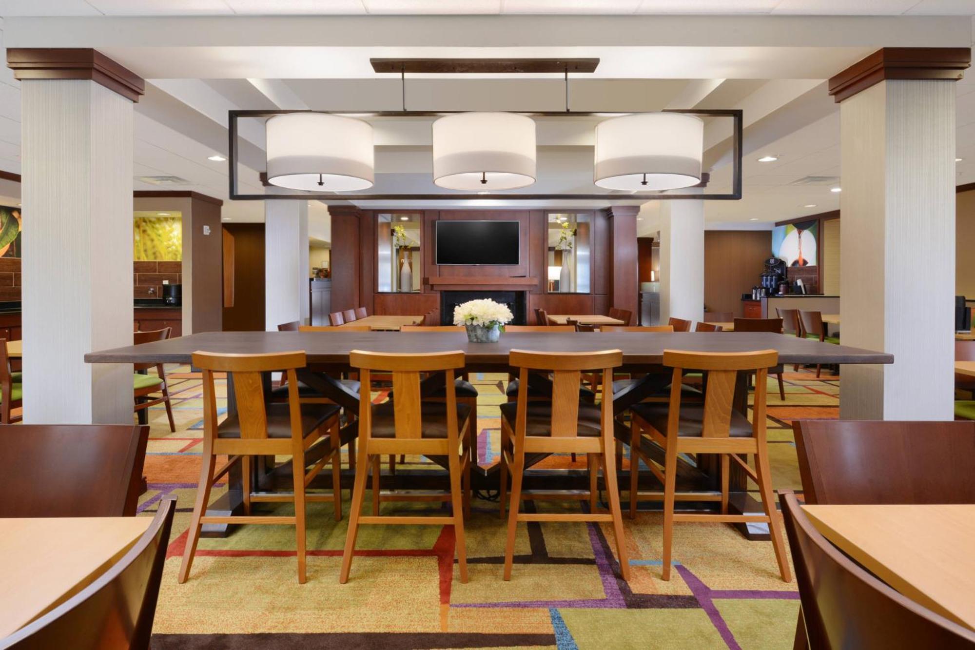 Fairfield Inn & Suites By Marriott Dallas Plano Колонията Екстериор снимка
