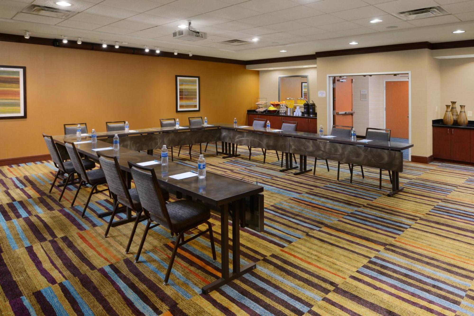 Fairfield Inn & Suites By Marriott Dallas Plano Колонията Екстериор снимка