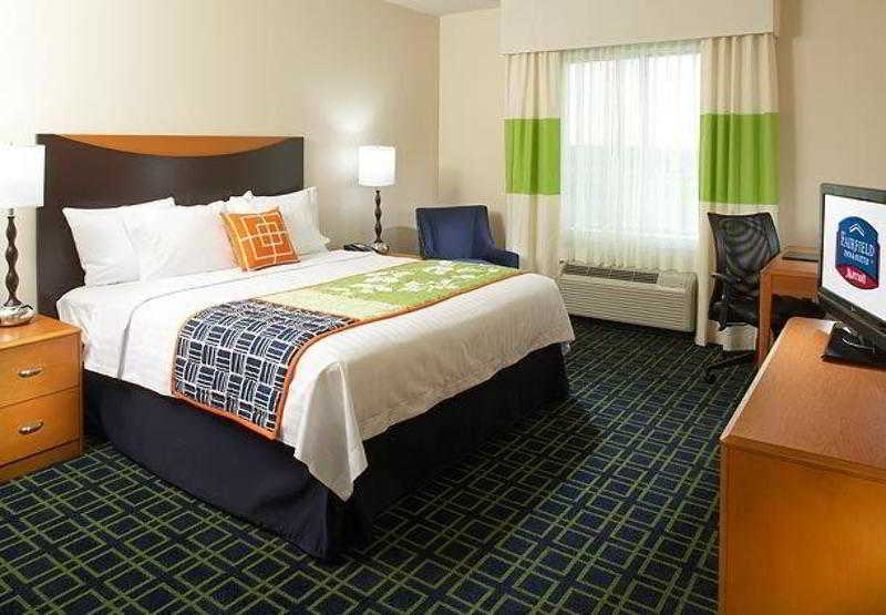 Fairfield Inn & Suites By Marriott Dallas Plano Колонията Екстериор снимка