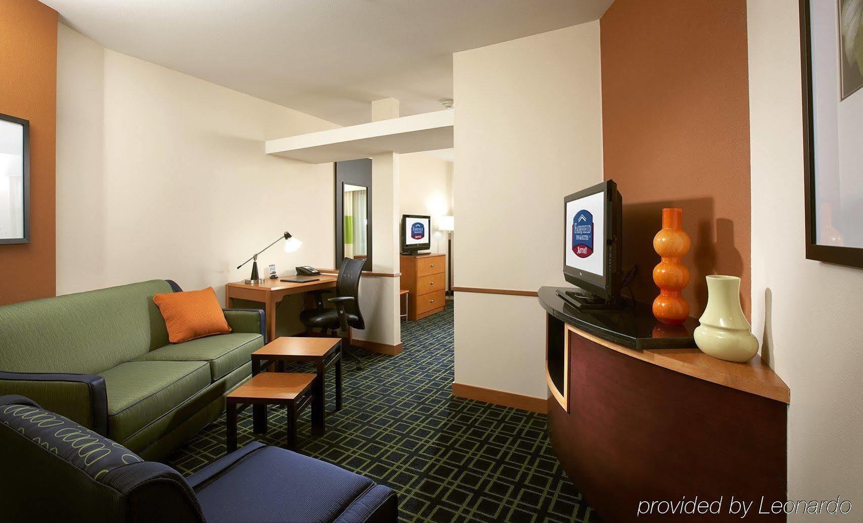 Fairfield Inn & Suites By Marriott Dallas Plano Колонията Екстериор снимка