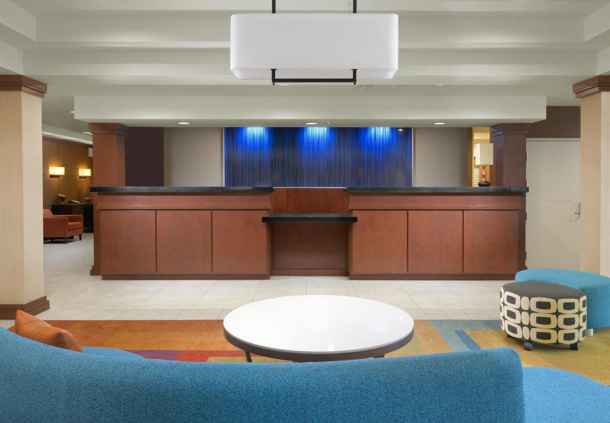 Fairfield Inn & Suites By Marriott Dallas Plano Колонията Екстериор снимка