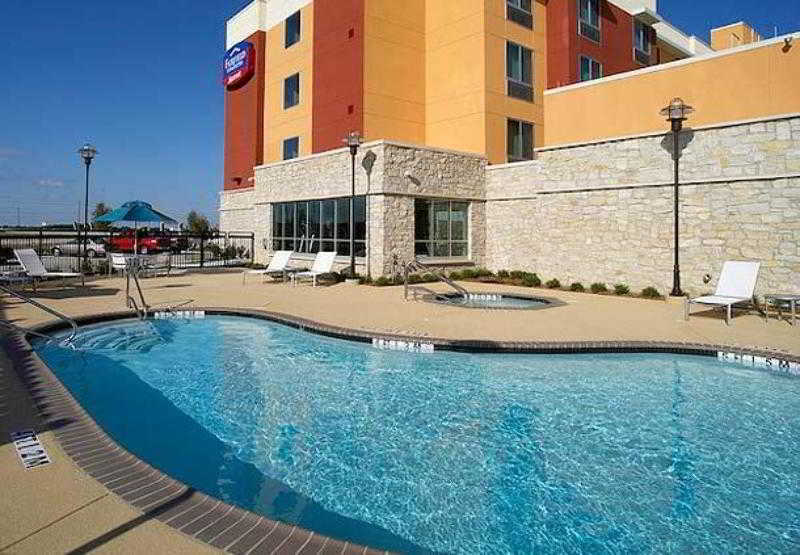 Fairfield Inn & Suites By Marriott Dallas Plano Колонията Екстериор снимка
